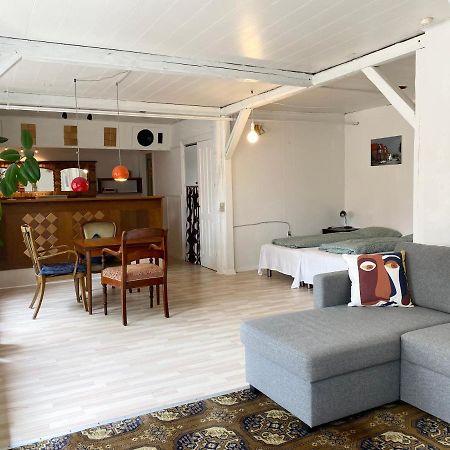 Studio Apartment In The Heart Of Højer Buitenkant foto