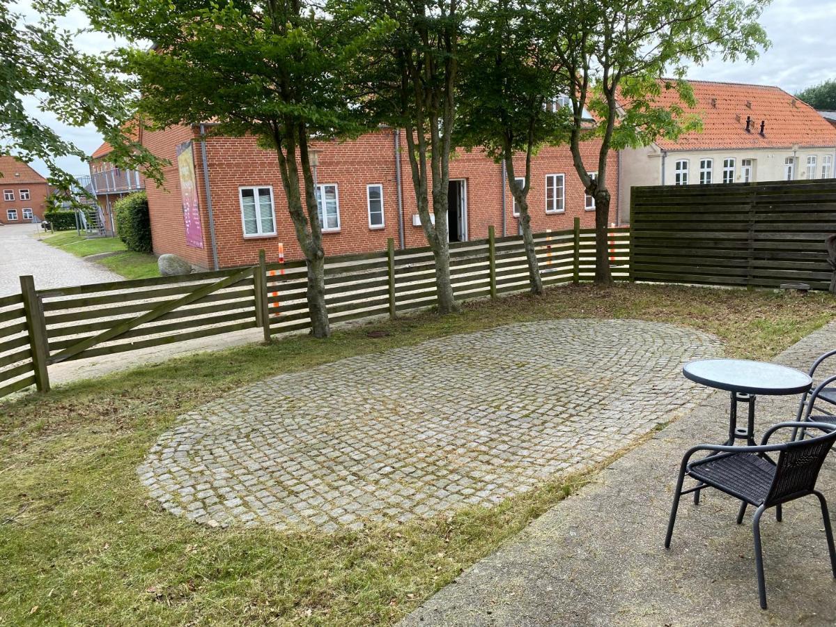 Studio Apartment In The Heart Of Højer Buitenkant foto
